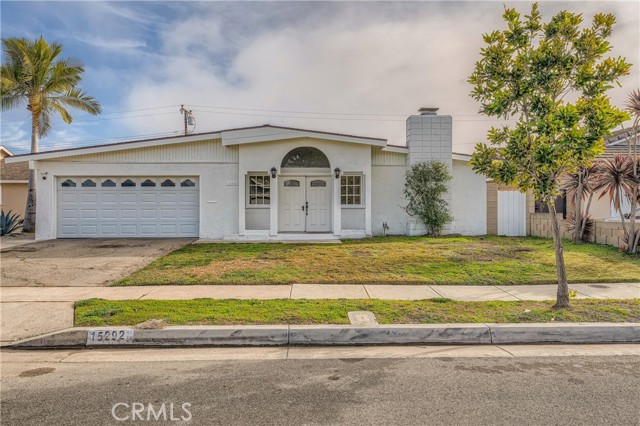 Image 2 for 15292 Nottingham Ln, Huntington Beach, CA 92647