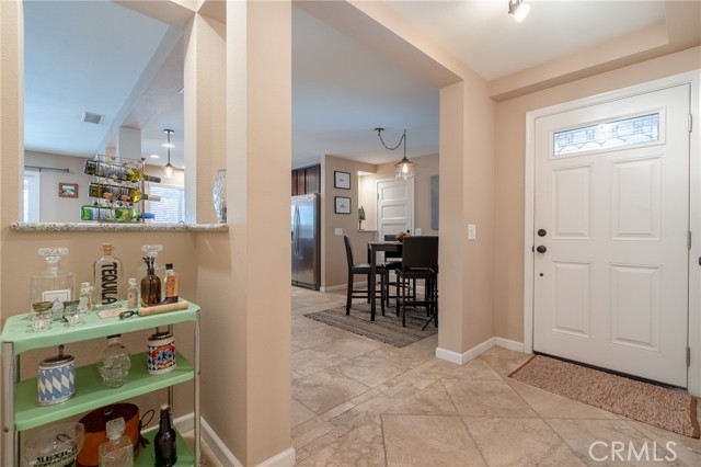 Detail Gallery Image 6 of 44 For 3165 Celeste Dr, Riverside,  CA 92507 - 4 Beds | 2 Baths