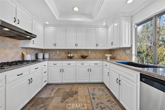 1513 Redhill North Dr, Upland, CA 91786 photo 12