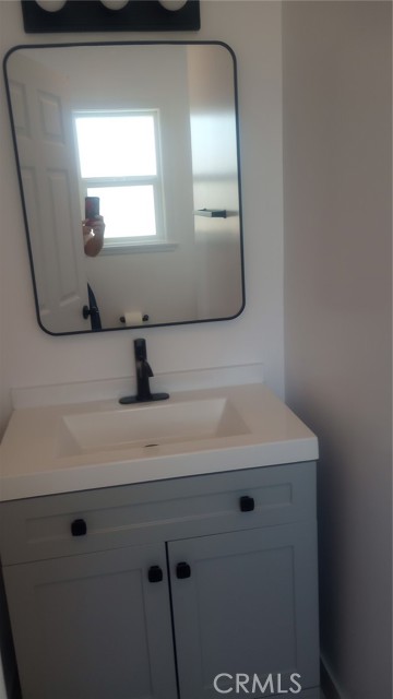 Detail Gallery Image 24 of 43 For 1907 W 154th Pl a,  Gardena,  CA 90249 - 3 Beds | 2/1 Baths