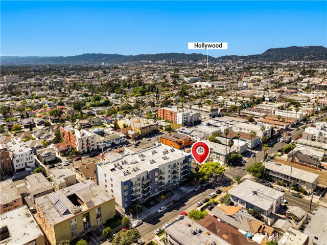 101 S. MARIPOSA AVE, Los Angeles CA: https://media.crmls.org/medias/6405715d-9ea3-4799-a761-8a7702aecada.jpg