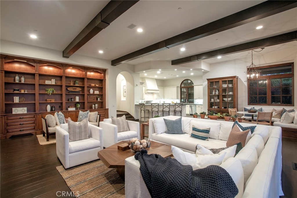 64059432 2c81 42cd Acab 1d7a9d373baa