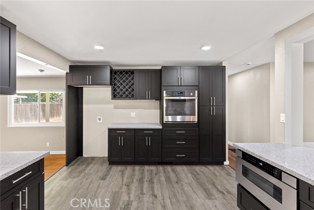 965 E 1st Avenue, Chico CA: https://media.crmls.org/medias/6405fc93-fc27-48f5-a18c-a1f09429e1cb.jpg