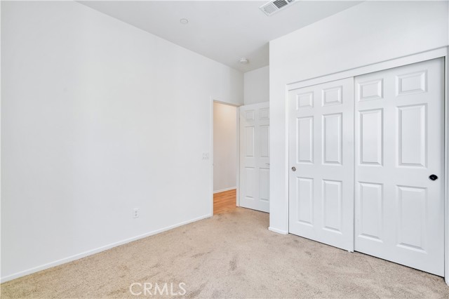 Detail Gallery Image 7 of 48 For 14707 Gulfstream Ln, Moreno Valley,  CA 92553 - 5 Beds | 2/1 Baths