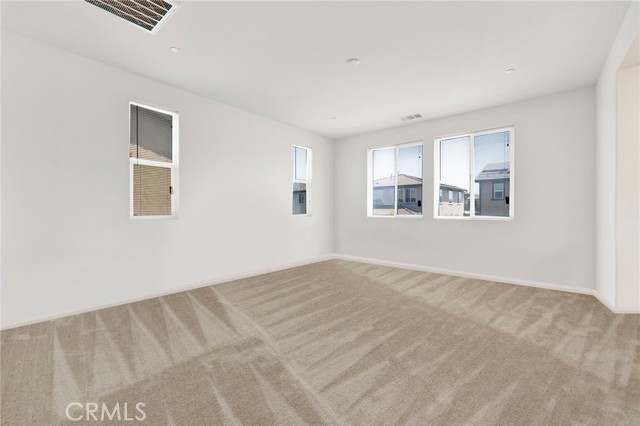680 Platte Way, Oxnard CA: https://media.crmls.org/medias/640645f1-8361-4930-97cb-267540d48ab5.jpg