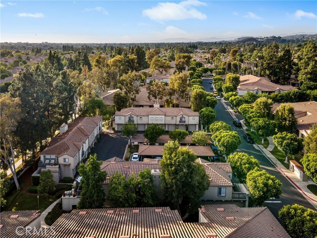 Detail Gallery Image 7 of 18 For 2800 Keller Dr #80,  Tustin,  CA 92782 - 2 Beds | 2 Baths