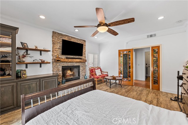 Detail Gallery Image 19 of 44 For 28314 Easton Ln, Saugus,  CA 91350 - 6 Beds | 3 Baths