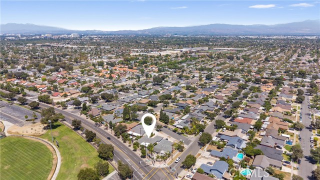 1838 S Artesia Street, Santa Ana CA: https://media.crmls.org/medias/6407234b-fe56-4883-a4ac-384aa6fedb14.jpg