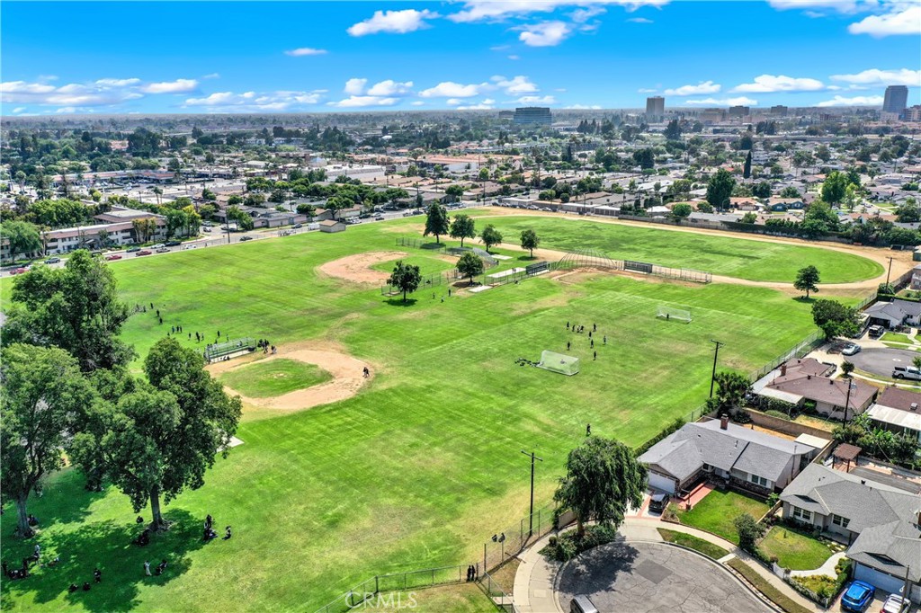 MLS #OC25128179 img 42