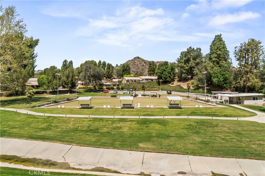 https://media.crmls.org/medias/640843ac-44af-4307-9c0e-9a130d7f3834.jpg?preset=X-Large