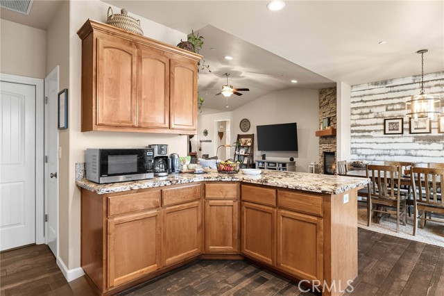 Detail Gallery Image 14 of 50 For 3484 Peerless Ln, Chico,  CA 95973 - 3 Beds | 2 Baths