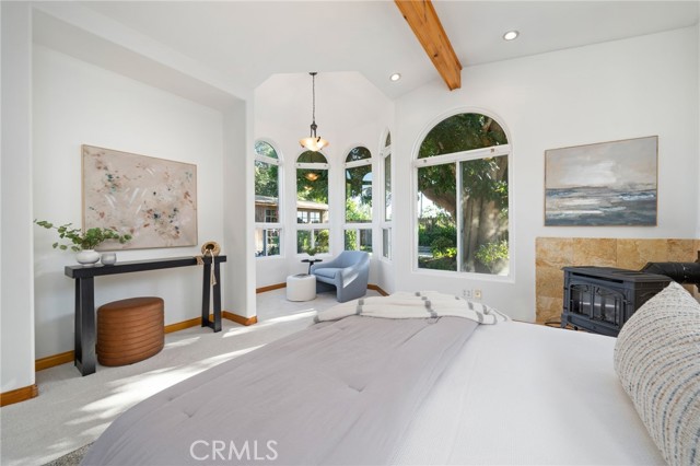 3273 Indiana Ave, Costa Mesa CA: https://media.crmls.org/medias/6408a6f7-8edb-4750-9233-726b2fa97c5c.jpg