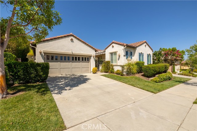 Detail Gallery Image 34 of 42 For 24049 Fawnskin Dr, Corona,  CA 92883 - 3 Beds | 3/1 Baths