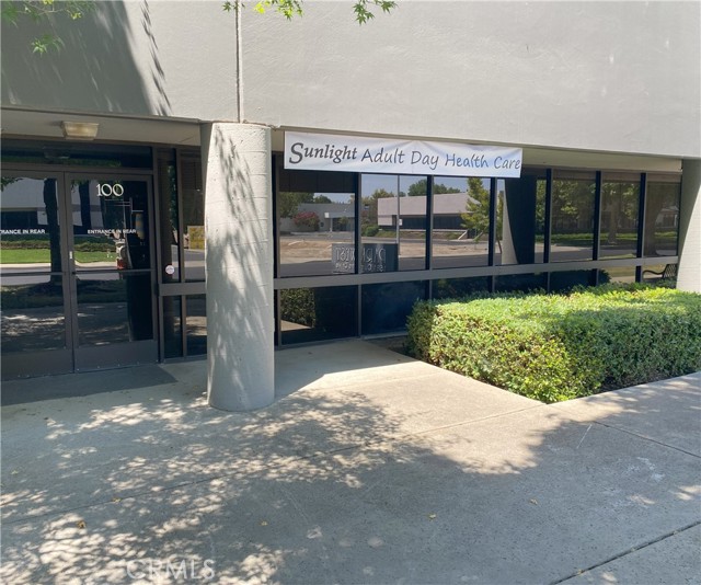 1581 Cummins Drive, Modesto CA: https://media.crmls.org/medias/640933c2-7b1c-4fb8-82f9-5531bcdc02c7.jpg