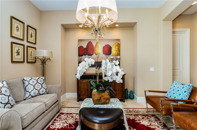 Detail Gallery Image 3 of 35 For 4731 Oceanridge Dr, Huntington Beach,  CA 92649 - 5 Beds | 6/1 Baths