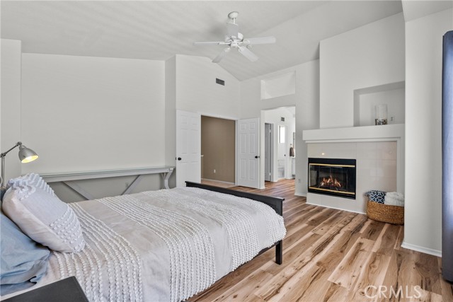 Detail Gallery Image 35 of 54 For 27360 Chesterfield Dr, Valencia,  CA 91354 - 4 Beds | 3 Baths