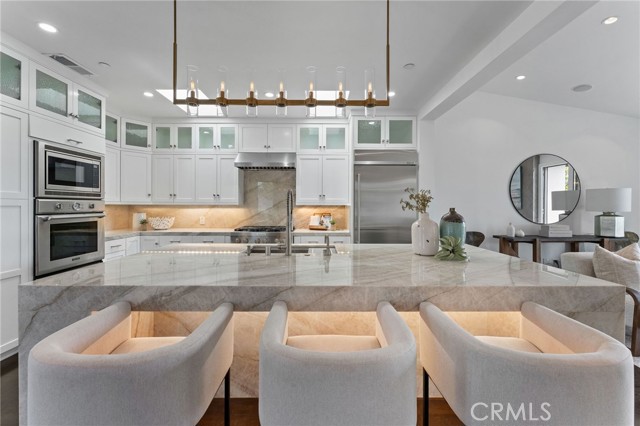 444 Morning Canyon Road, Corona del Mar CA: https://media.crmls.org/medias/640adbea-5bb8-4870-9a94-8bdccbc72681.jpg