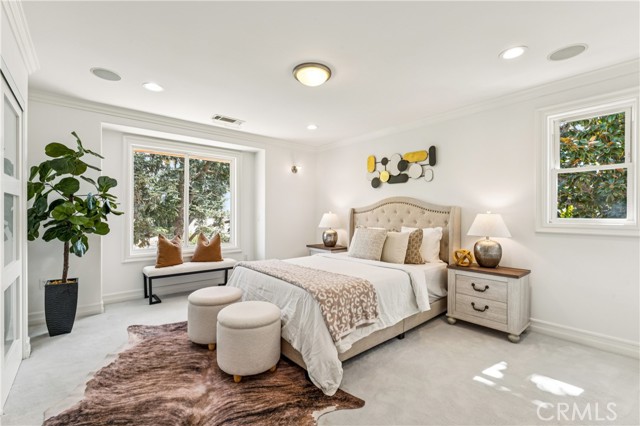 Image 29 of 38 For 801 Michillinda