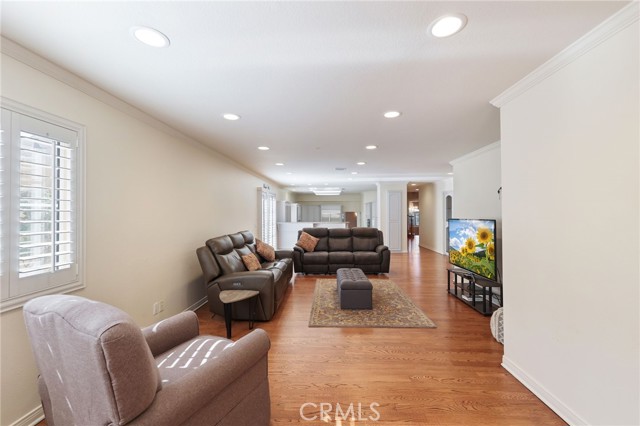 Detail Gallery Image 19 of 59 For 99 W Grandview Ave, Sierra Madre,  CA 91024 - 5 Beds | 4 Baths