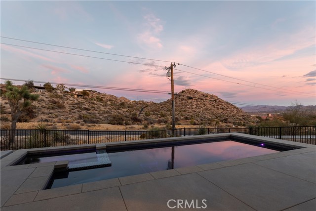 Detail Gallery Image 29 of 31 For 6218 Farrelo Rd, Yucca Valley,  CA 92284 - 4 Beds | 4/1 Baths