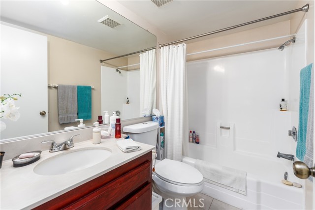 Detail Gallery Image 16 of 23 For 1150 S Meadow Ln #70,  Colton,  CA 92324 - 1 Beds | 1 Baths