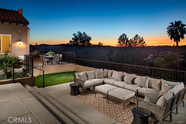Detail Gallery Image 35 of 39 For 2868 Shadow Canyon Rd, Diamond Bar,  CA 91765 - 6 Beds | 6/1 Baths