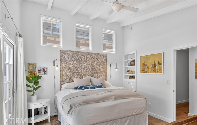Detail Gallery Image 15 of 26 For 768 26th St, Manhattan Beach,  CA 90266 - 3 Beds | 2 Baths