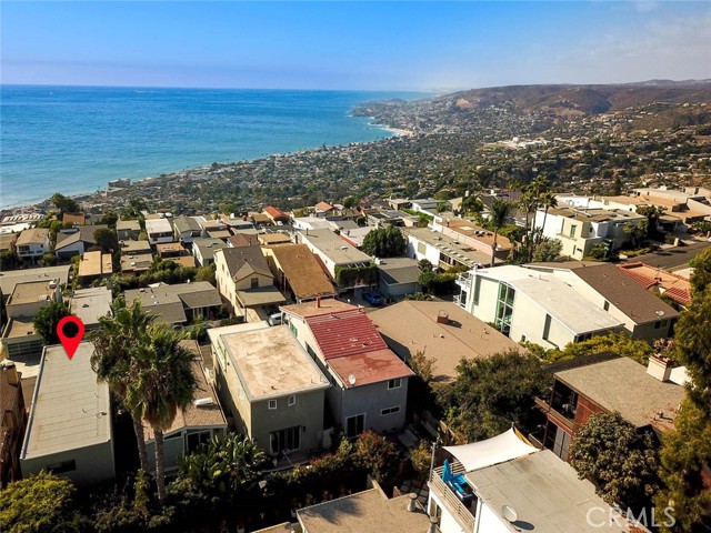 Detail Gallery Image 3 of 50 For 1040 La Mirada St, Laguna Beach,  CA 92651 - 3 Beds | 3 Baths