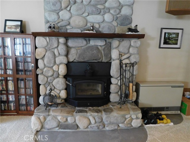 36976 SYCAMORE Drive, Mountain Home Village CA: https://media.crmls.org/medias/6411c34b-d60a-4421-af20-7a81495f5f14.jpg