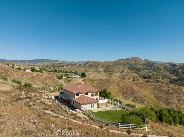 Detail Gallery Image 5 of 75 For 13560 Sego Rd., Agua Dulce,  CA 91390 - 3 Beds | 2 Baths