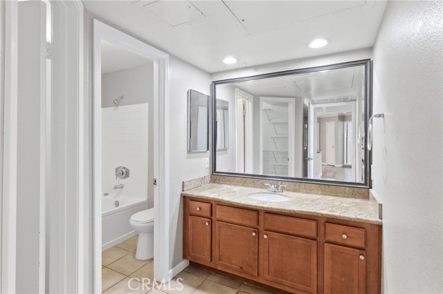 Detail Gallery Image 27 of 38 For 1027 Vista Del Cerro Unit 201, Corona,  CA 92879 - 2 Beds | 2 Baths