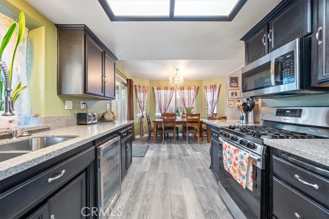 8015 Amapoa Avenue, Atascadero CA: https://media.crmls.org/medias/64126ae2-d7d6-4dd6-9e5b-032247a72ae6.jpg