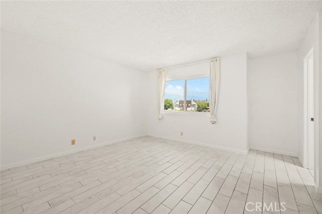 Detail Gallery Image 16 of 35 For 204 E Bay State St a,  Alhambra,  CA 91801 - 3 Beds | 3 Baths