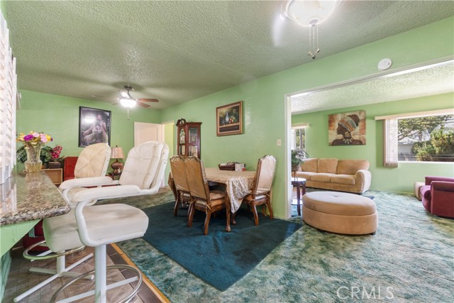 11028 Spinning Avenue, Inglewood CA: https://media.crmls.org/medias/641307bb-14a6-4ed9-a08c-e33827ef8c15.jpg