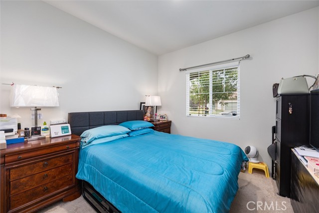 Detail Gallery Image 14 of 34 For 11115 Guaranda Pl, Bakersfield,  CA 93306 - 5 Beds | 3 Baths