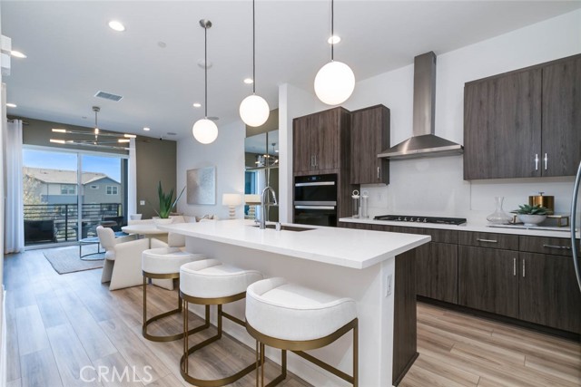 Detail Gallery Image 6 of 37 For 1077 Cadence, Irvine,  CA 92618 - 4 Beds | 4 Baths