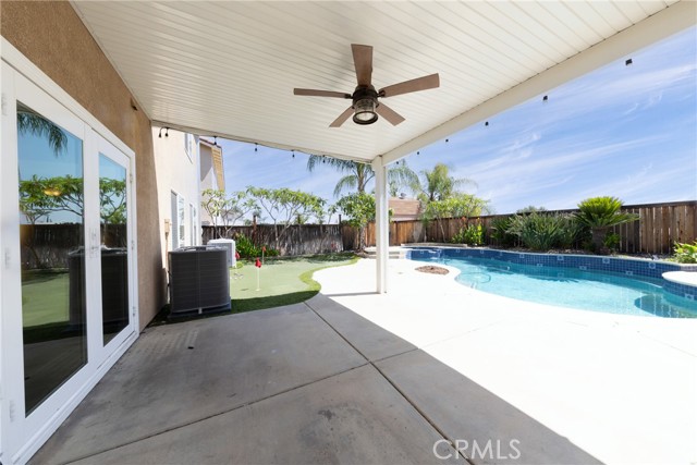 23306 Daisy Drive, Corona CA: https://media.crmls.org/medias/64160d74-12d3-4b41-aea1-ab3af6cfa019.jpg