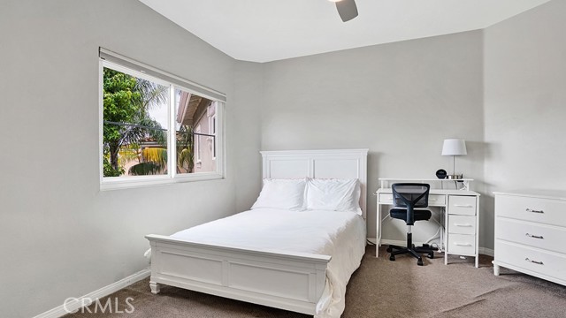 33 Segada, Rancho Santa Margarita CA: https://media.crmls.org/medias/6416fe4f-4939-4af7-8d81-84a3cbc39ad5.jpg