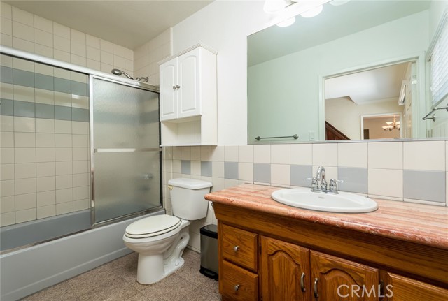 10109 Parr Avenue, Sunland CA: https://media.crmls.org/medias/6416fea7-9fa3-4007-b51a-01a489600342.jpg