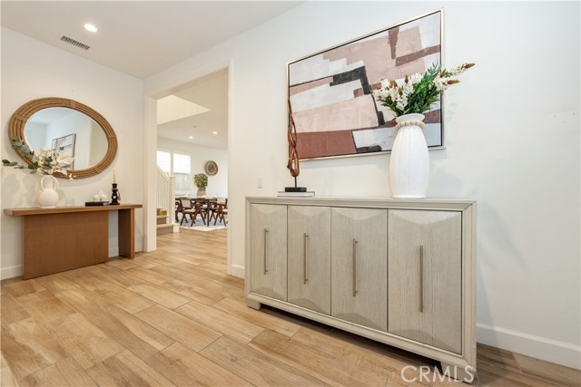 Detail Gallery Image 2 of 31 For 111 Omar, Irvine,  CA 92620 - 4 Beds | 3 Baths