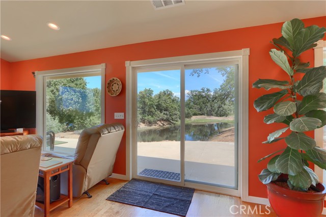Detail Gallery Image 10 of 61 For 6097 Sherlock Rd, Midpines,  CA 95345 - 3 Beds | 2 Baths