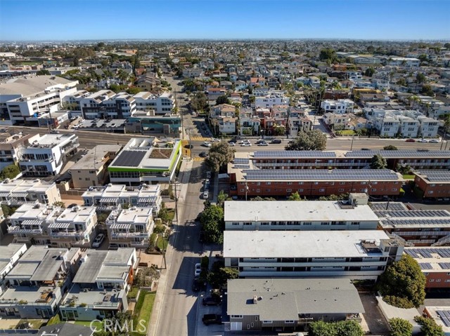 Detail Gallery Image 1 of 1 For 720 21st St, Hermosa Beach,  CA 90254 - – Beds | – Baths