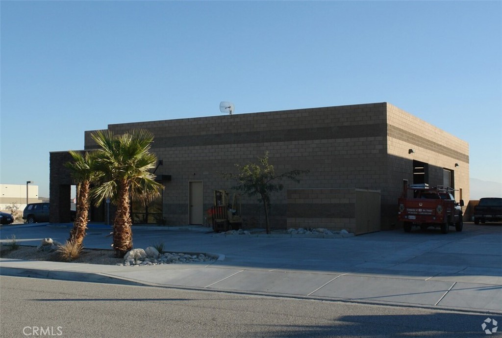 MLS #OC25218219 image #3