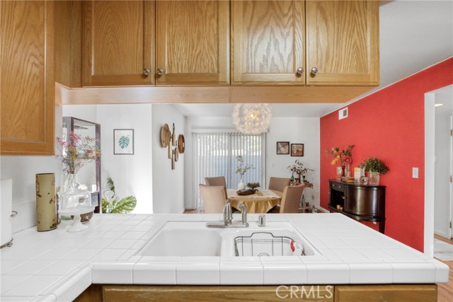 Detail Gallery Image 12 of 39 For 15760 Midwood, Granada Hills,  CA 91344 - 3 Beds | 3 Baths