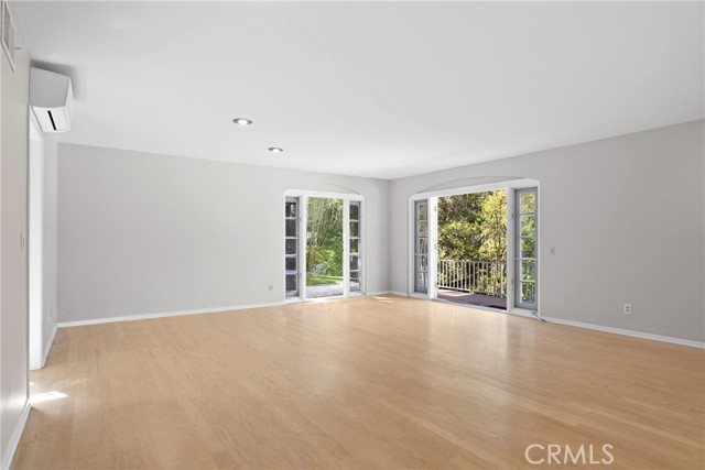 Detail Gallery Image 21 of 50 For 809 Highland Dr, La Canada Flintridge,  CA 91011 - 5 Beds | 5 Baths