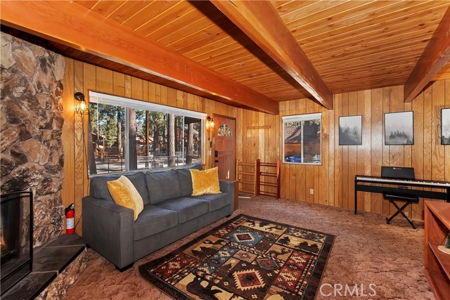 Detail Gallery Image 7 of 31 For 1036 Robinhood Bld, Big Bear City,  CA 92314 - 2 Beds | 1 Baths