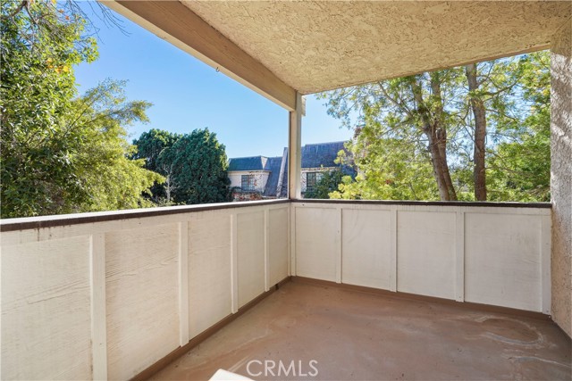 Detail Gallery Image 10 of 35 For 10237 De Soto, Chatsworth,  CA 91311 - 2 Beds | 2 Baths