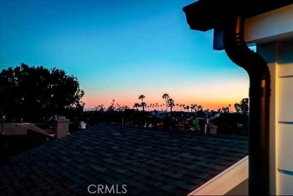 https://media.crmls.org/medias/641ca51c-ed15-4cfb-b750-b47caaea6387.jpg?preset=X-Large