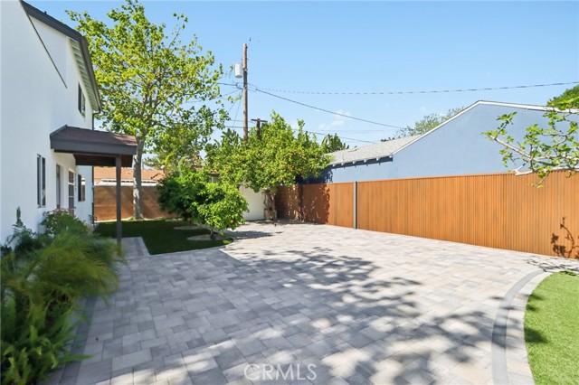 Detail Gallery Image 26 of 54 For 1735 N Lima St, Burbank,  CA 91505 - 3 Beds | 2 Baths