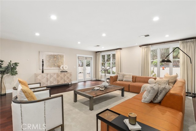 1808 Velez Drive, Rancho Palos Verdes, California 90275, 5 Bedrooms Bedrooms, ,2 BathroomsBathrooms,Residential,For Sale,Velez,SB25186521